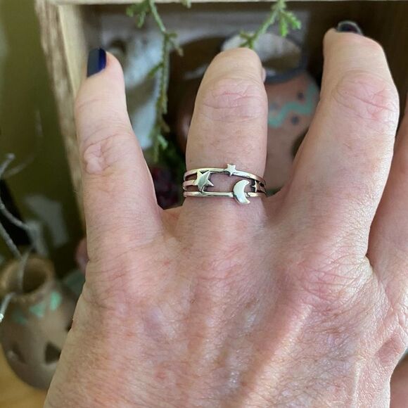 Moon And Star Open Adjustable Sterling Sliver Ring - Picture 2 of 4